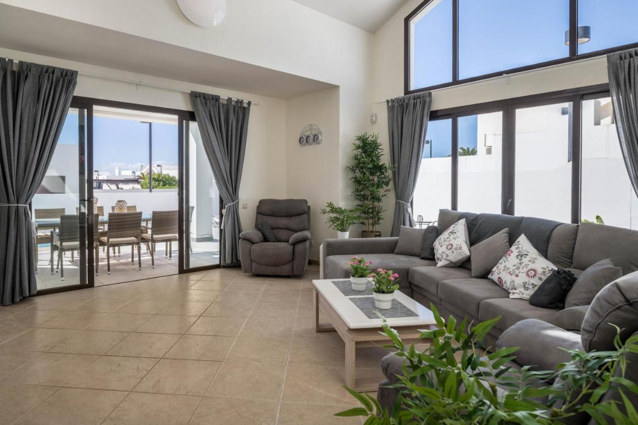 Casa Dubh Linn Πλάγια Μπλάνκα Εξωτερικό φωτογραφία
